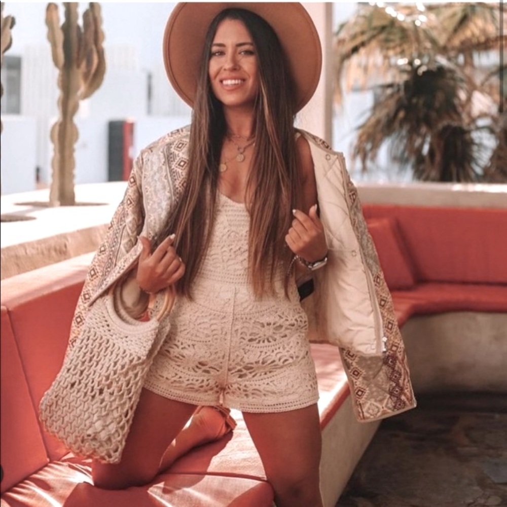ZARA CROCHET JUMPSUIT ECRU Medium